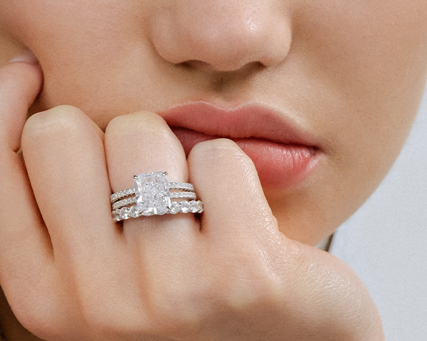 Cubic zirconia vs diamonds vs crystal