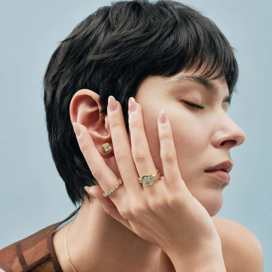 Helia Earrings