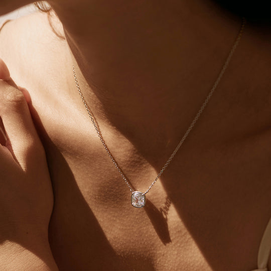 Hera Necklace