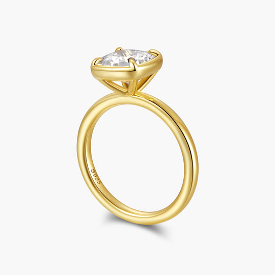 Hera Ring