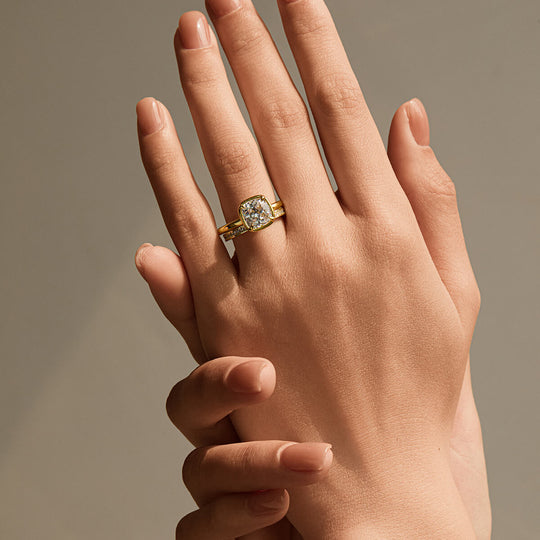 Hera Ring