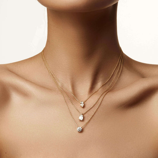 Feu Necklace