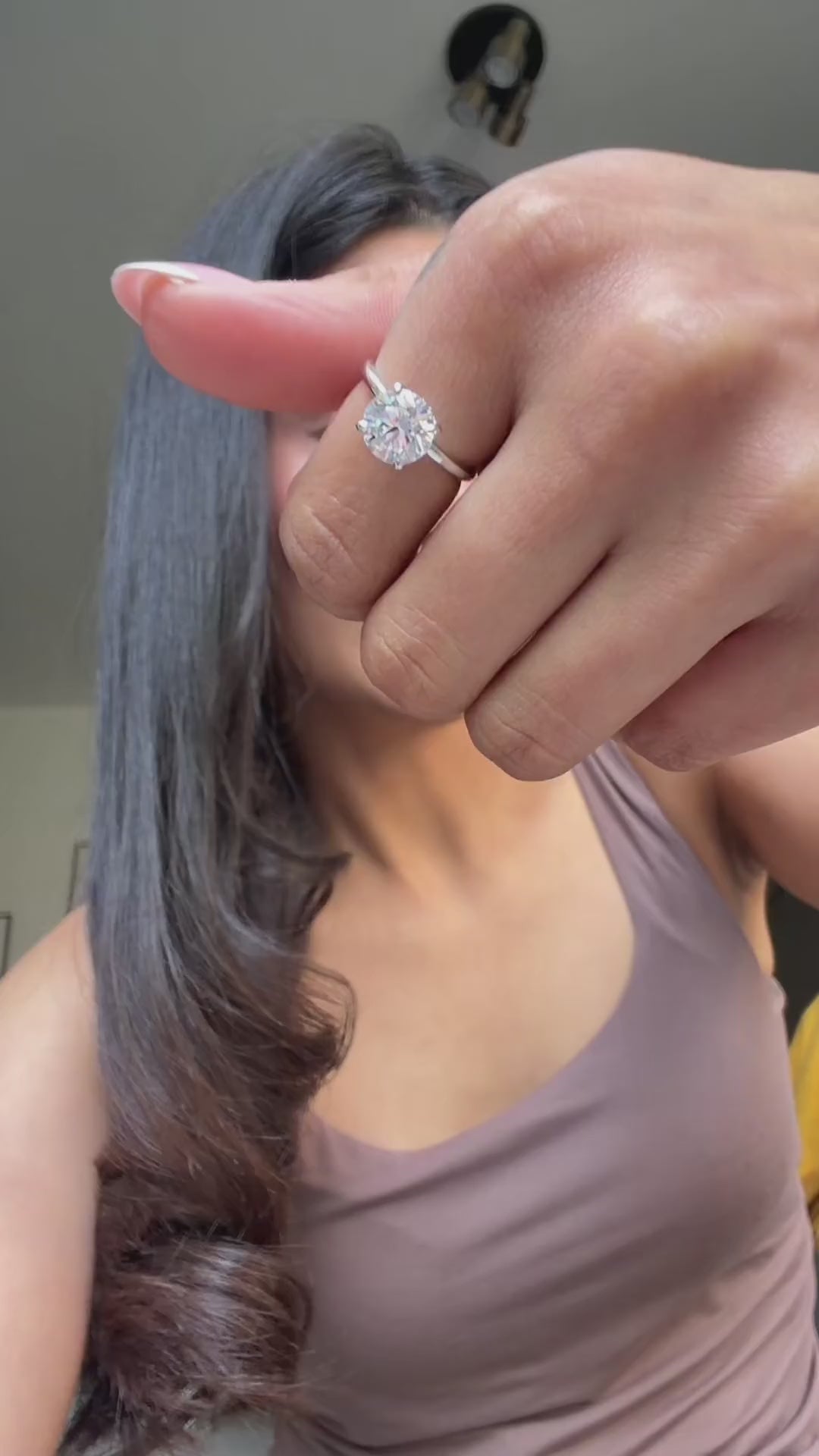 Real diamond vs OBJKTS Étoile Ring sparkle comparison