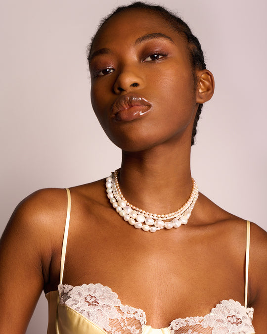 Calyx Pearl Choker
