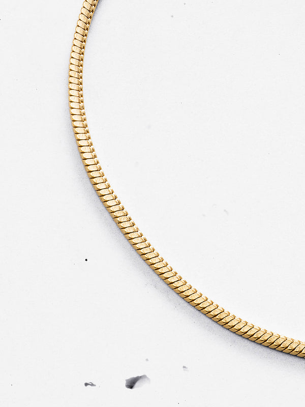 Pyramid Snake Chain Bracelet (2mm)