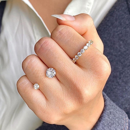 Petite Brilliant Round Band