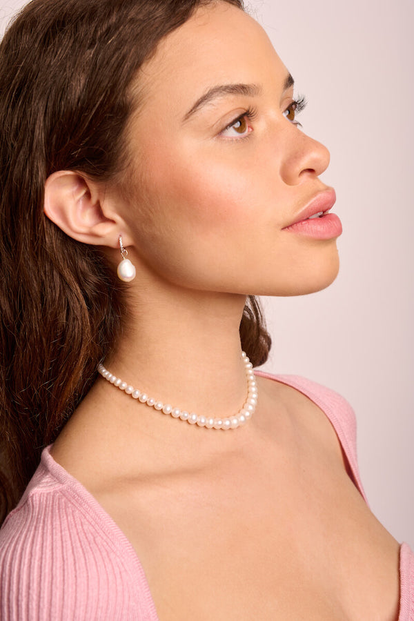 Gradiente Pearl Choker Necklace